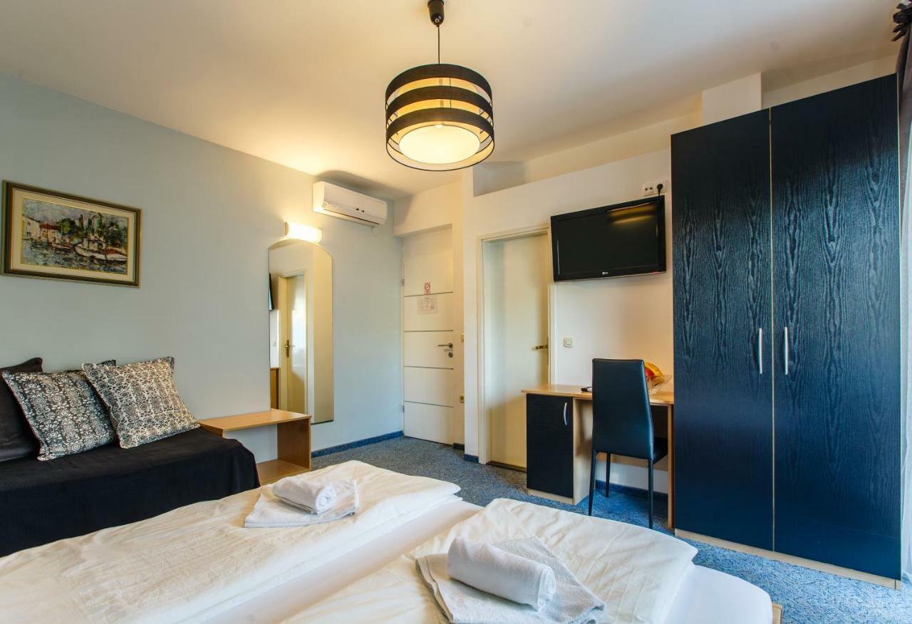 Rooms Split Stobreč Eksteriør billede