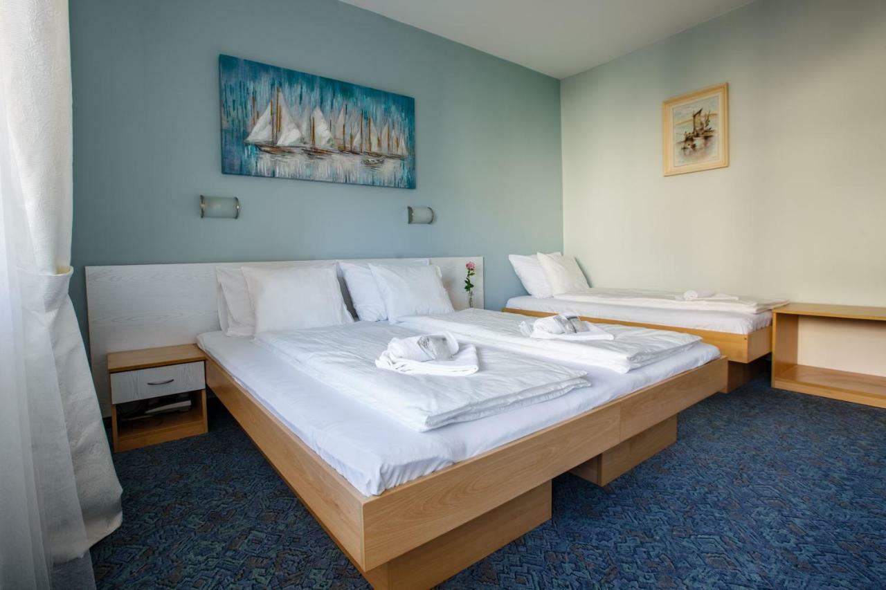 Rooms Split Stobreč Eksteriør billede